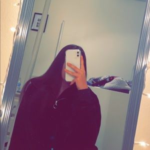 Meet your Posher, Alexus